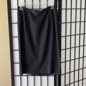 Leopard pencil skirt